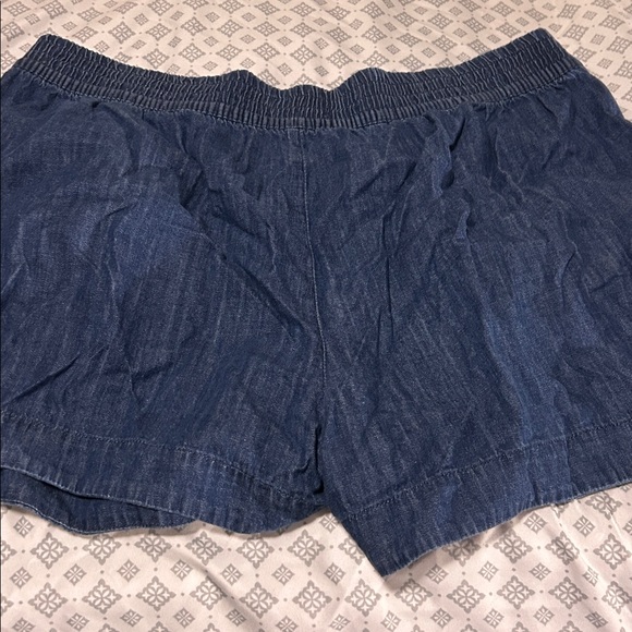 Free Assembly Denim Blue Women's Shorts - XL - Picture 3 of 4